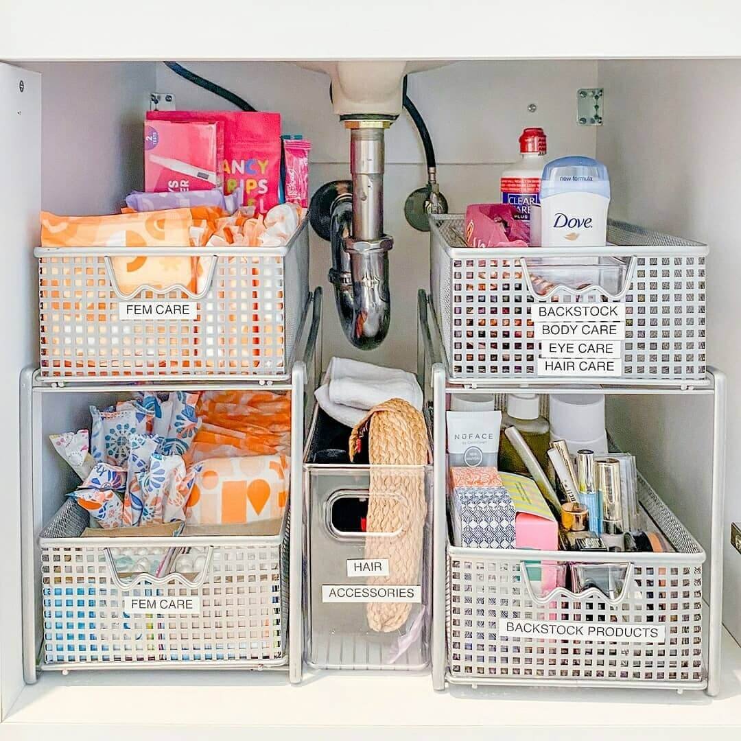 Organize Essentials with Stylish Wire Baskets and Labels