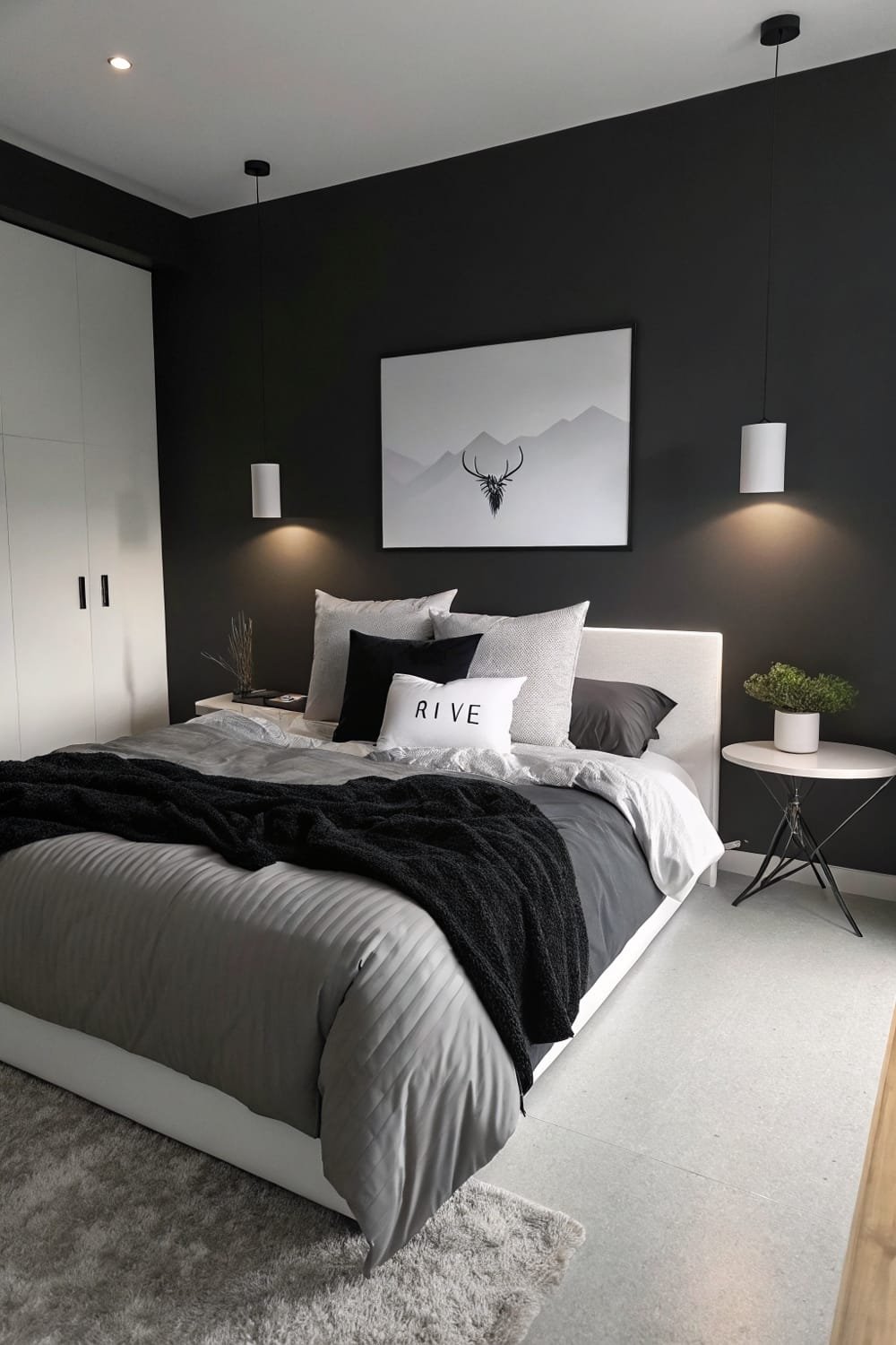 Chic Black Furniture Decor