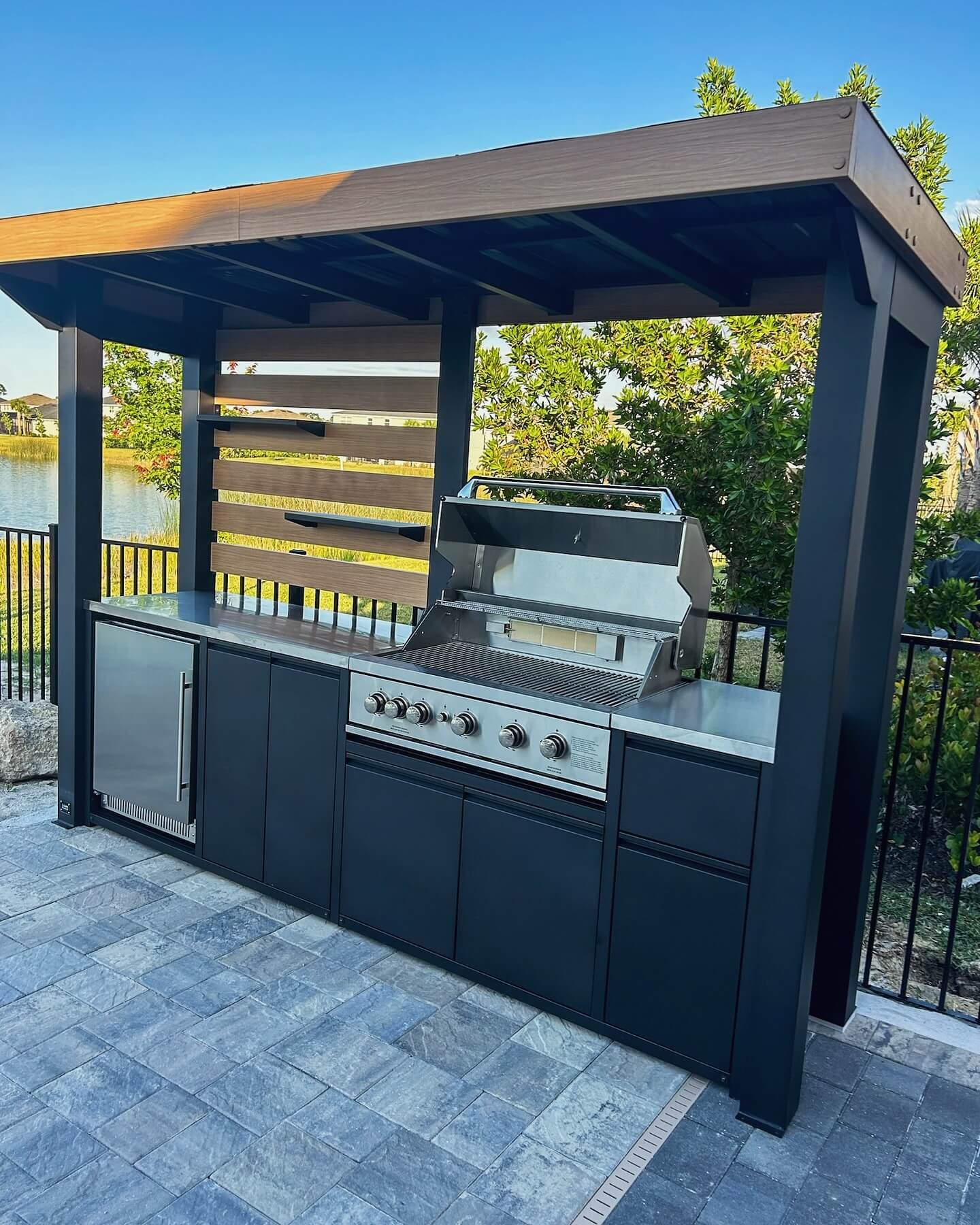 Chic shaded cooking spaces