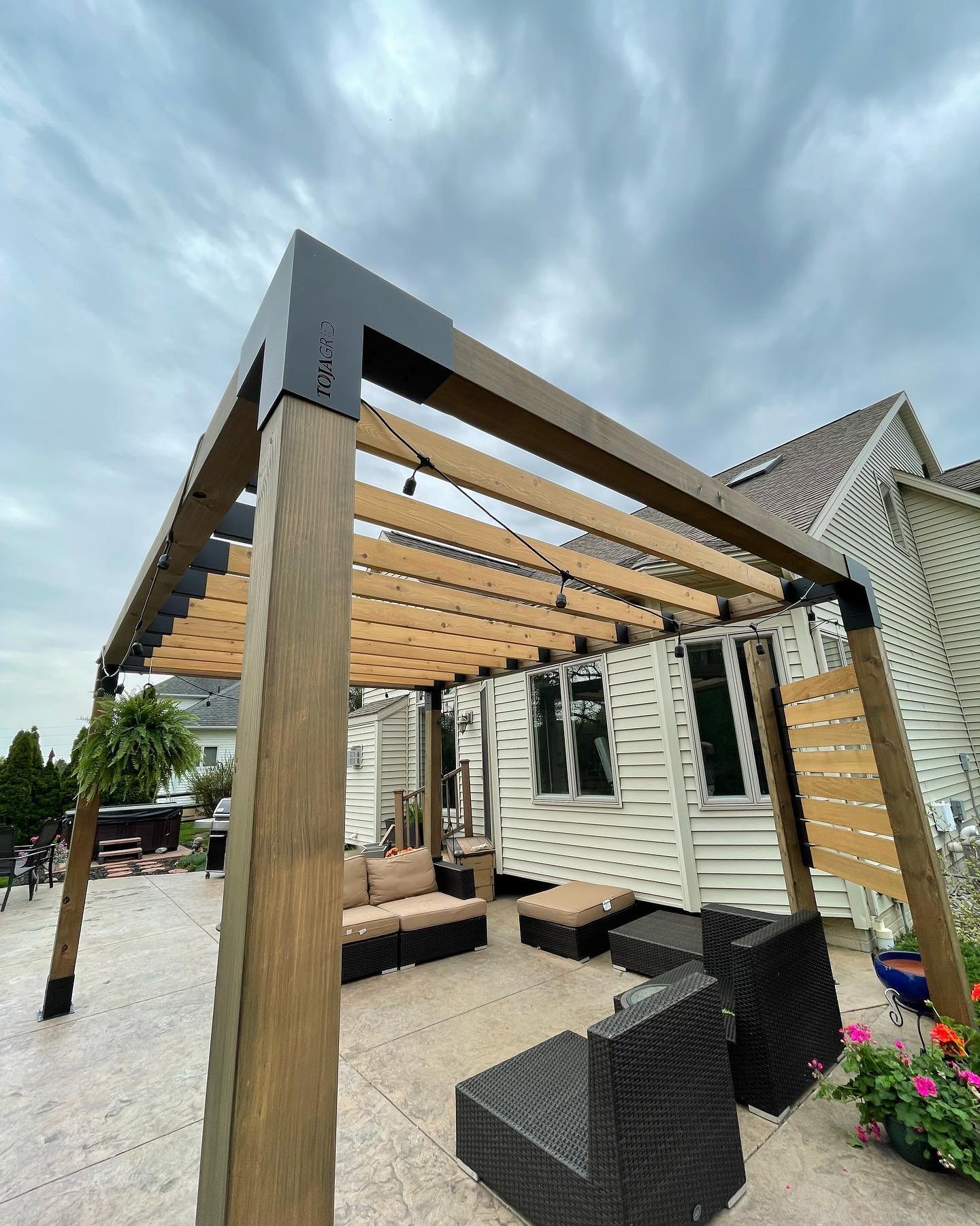 Elevate outdoor style with a pergola