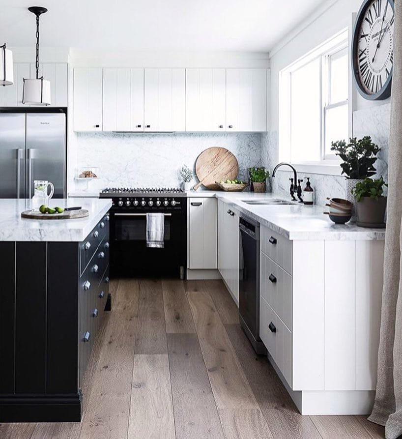 Marble Accents Meet Warmth